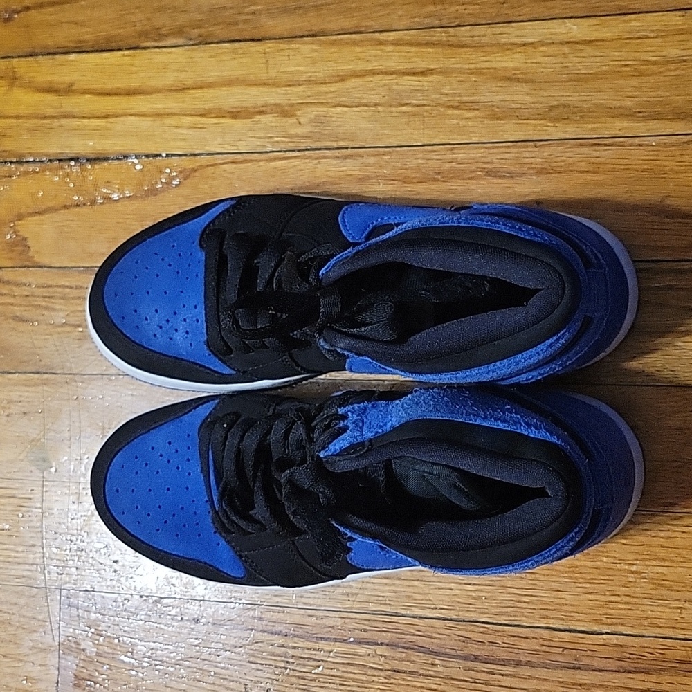 Jordan Big Kid's Air 1 Retro High OG Black/Royal Blue-White Size 6.5Y FD1437-042